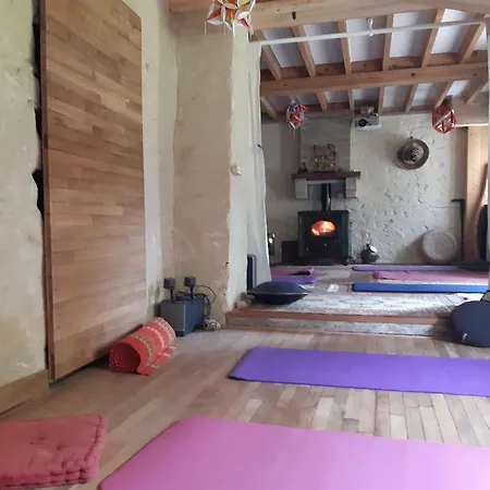 Grand Dans Son Ecrin De Nature Saint-Laurent-du-Mottay