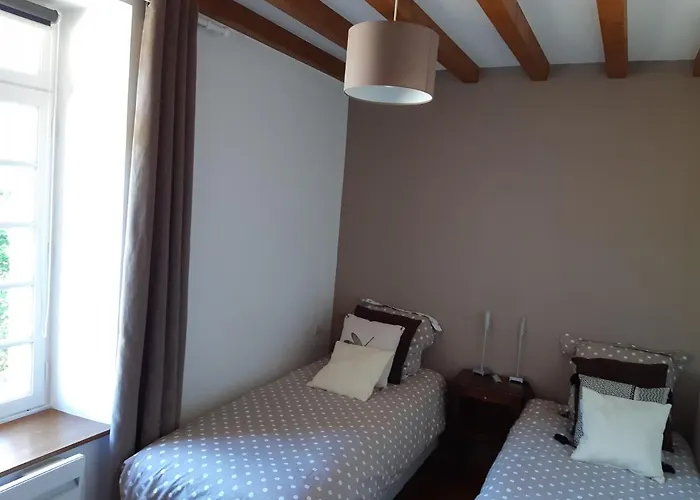 Grand Dans Son Ecrin De Nature *