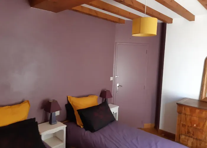 Grand Dans Son Ecrin De Nature 招待所 Saint-Laurent-du-Mottay